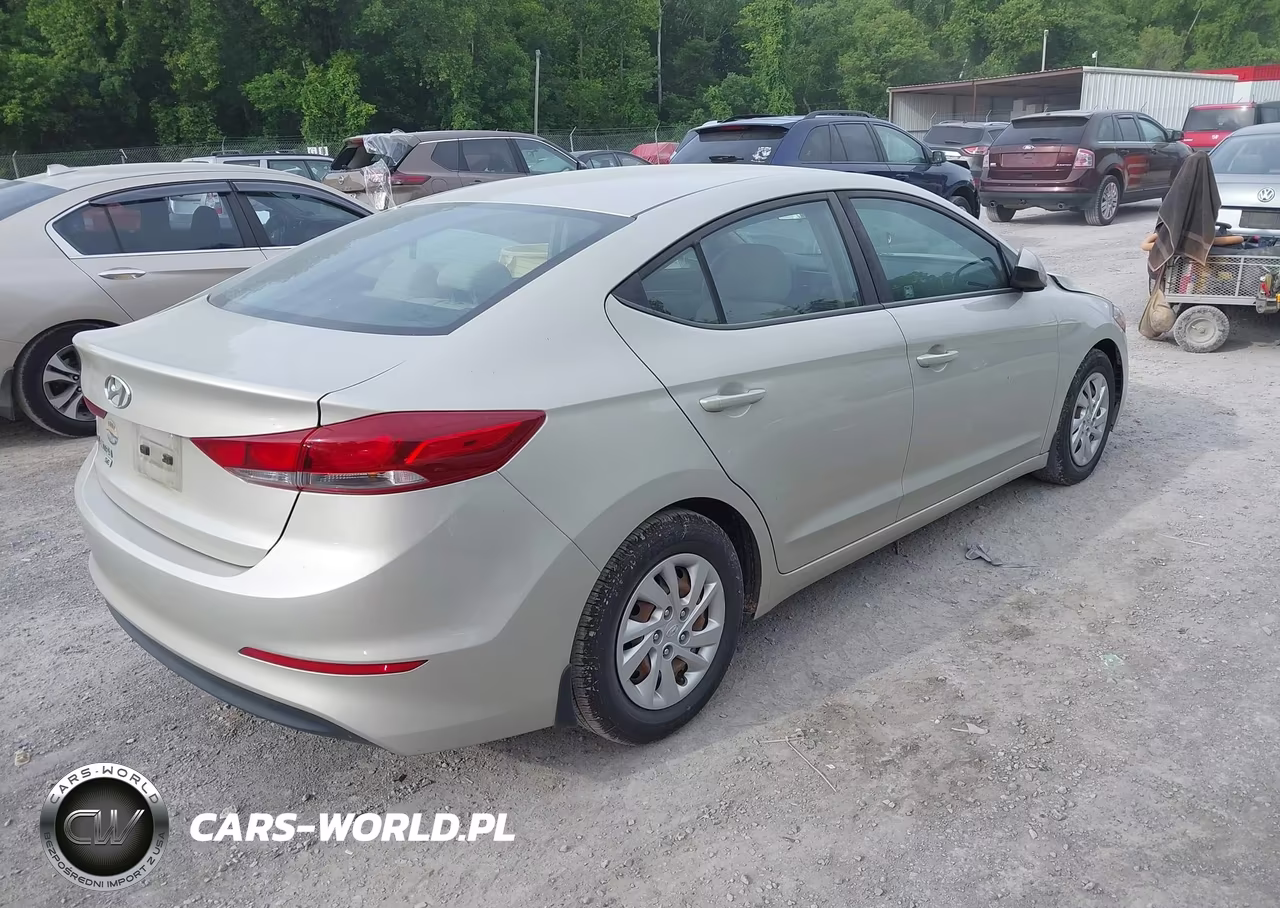 2018 Hyundai Elantra Se VIN:5NPD74LF8JH301303 - 4