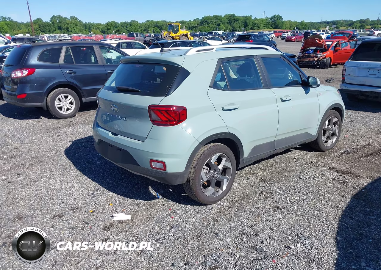2026 Hyundai Venue Sel VIN:KMHRC8A38TU432463 - 4