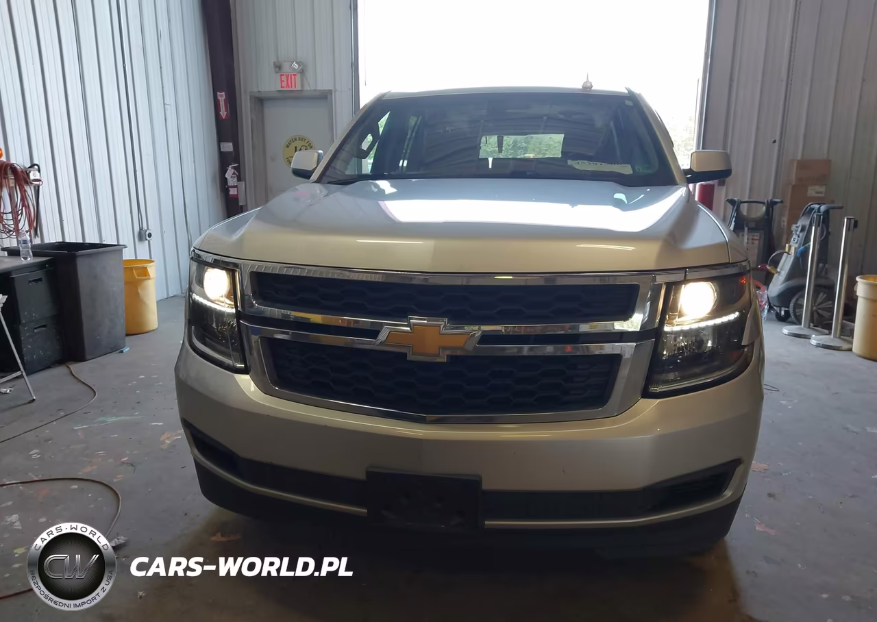 2019 Chevrolet Suburban Ls VIN:1GNSCGKCXKR103318 - 15