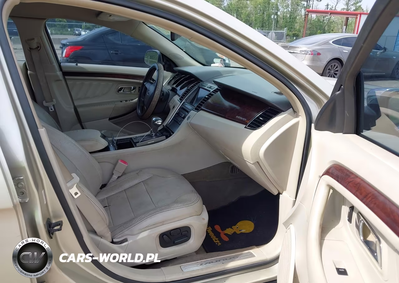 2011 Ford Taurus Limited VIN:1FAHP2FW3BG103824 - 5