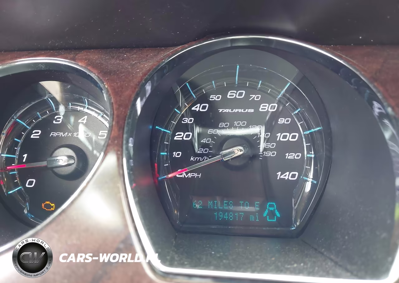 2011 Ford Taurus Limited VIN:1FAHP2FW3BG103824 - 7