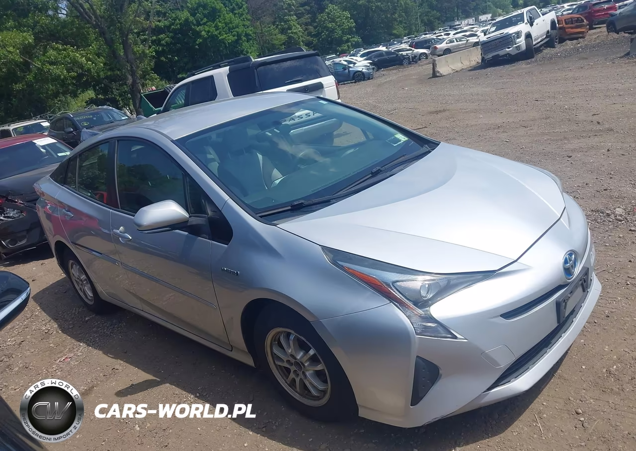 2016 Toyota Prius Two VIN:JTDKBRFU1G3012703 - 13