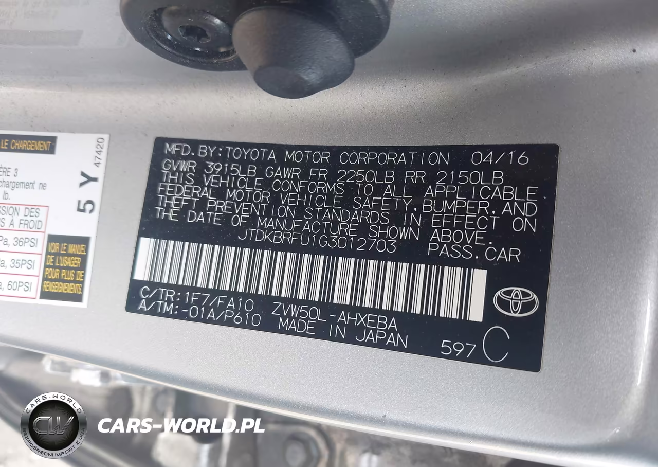 2016 Toyota Prius Two VIN:JTDKBRFU1G3012703 - 9