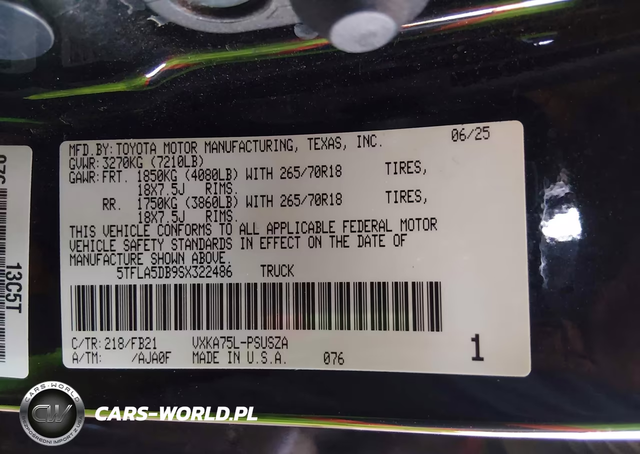 2025 Toyota Tundra Sr5 VIN:5TFLA5DB9SX322486 - 9
