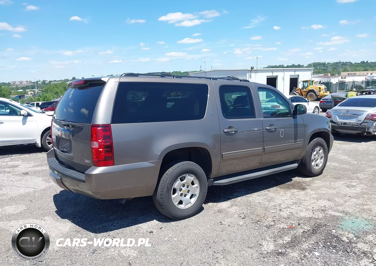 2012 Chevrolet Suburban 1500 Lt VIN:1GNSKJE75CR109320 - 4