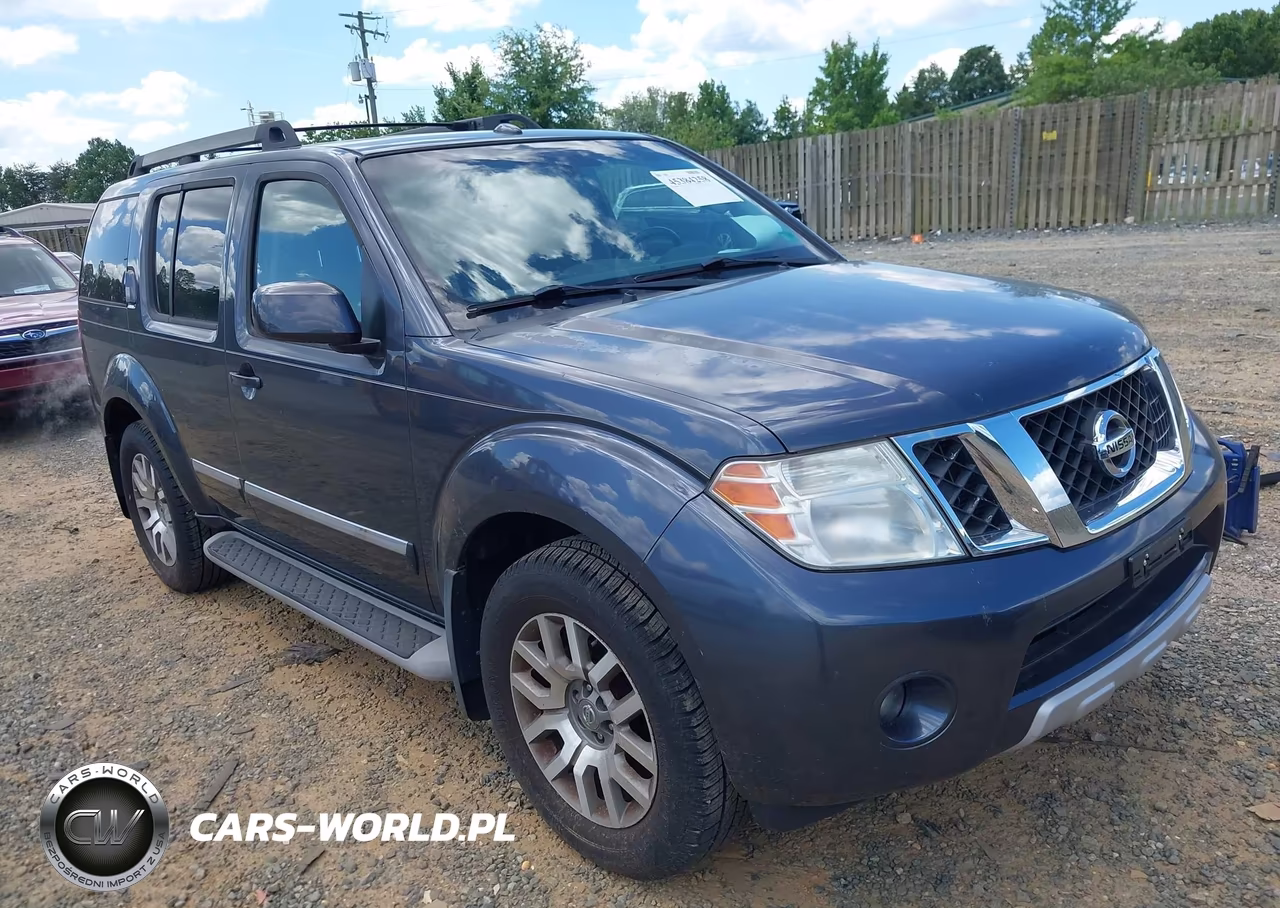 2012 Nissan Pathfinder Le