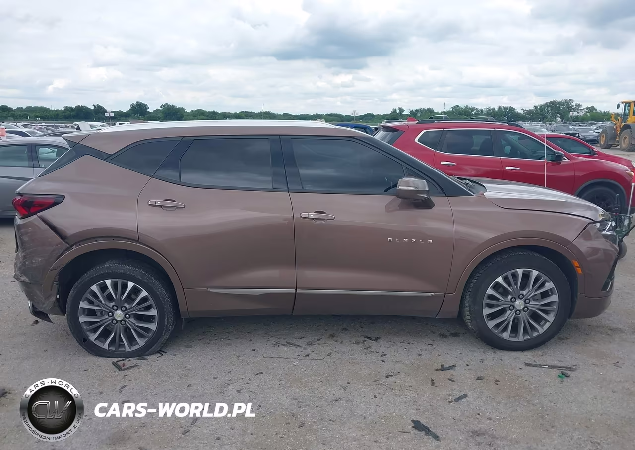 2019 Chevrolet Blazer Premier VIN:3GNKBFRS2KS691724 - 13