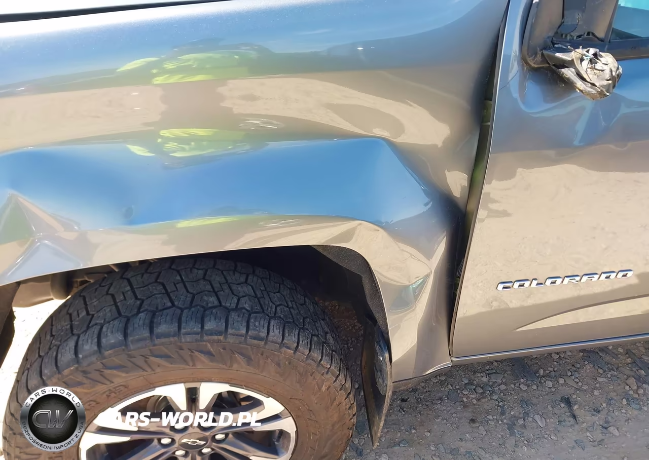 2022 Chevrolet Colorado Z71 VIN:1GCGTDENXN1301605 - 12