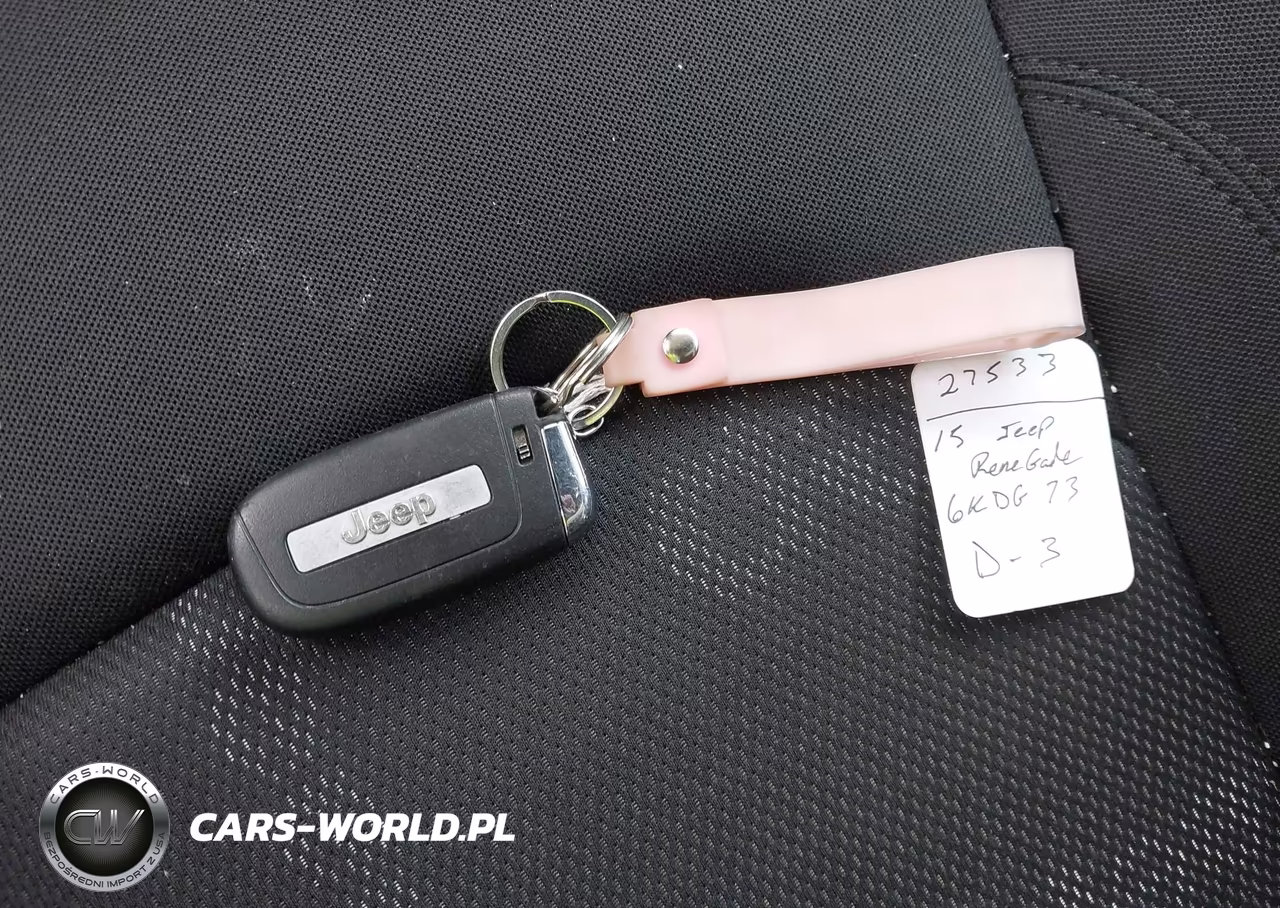 2016 Jeep Renegade Sport VIN:ZACCJAAT0GPC59410 - 11