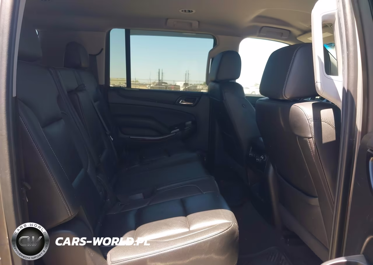 2019 Chevrolet Suburban Lt VIN:1GNSKHKC4KR392818 - 8