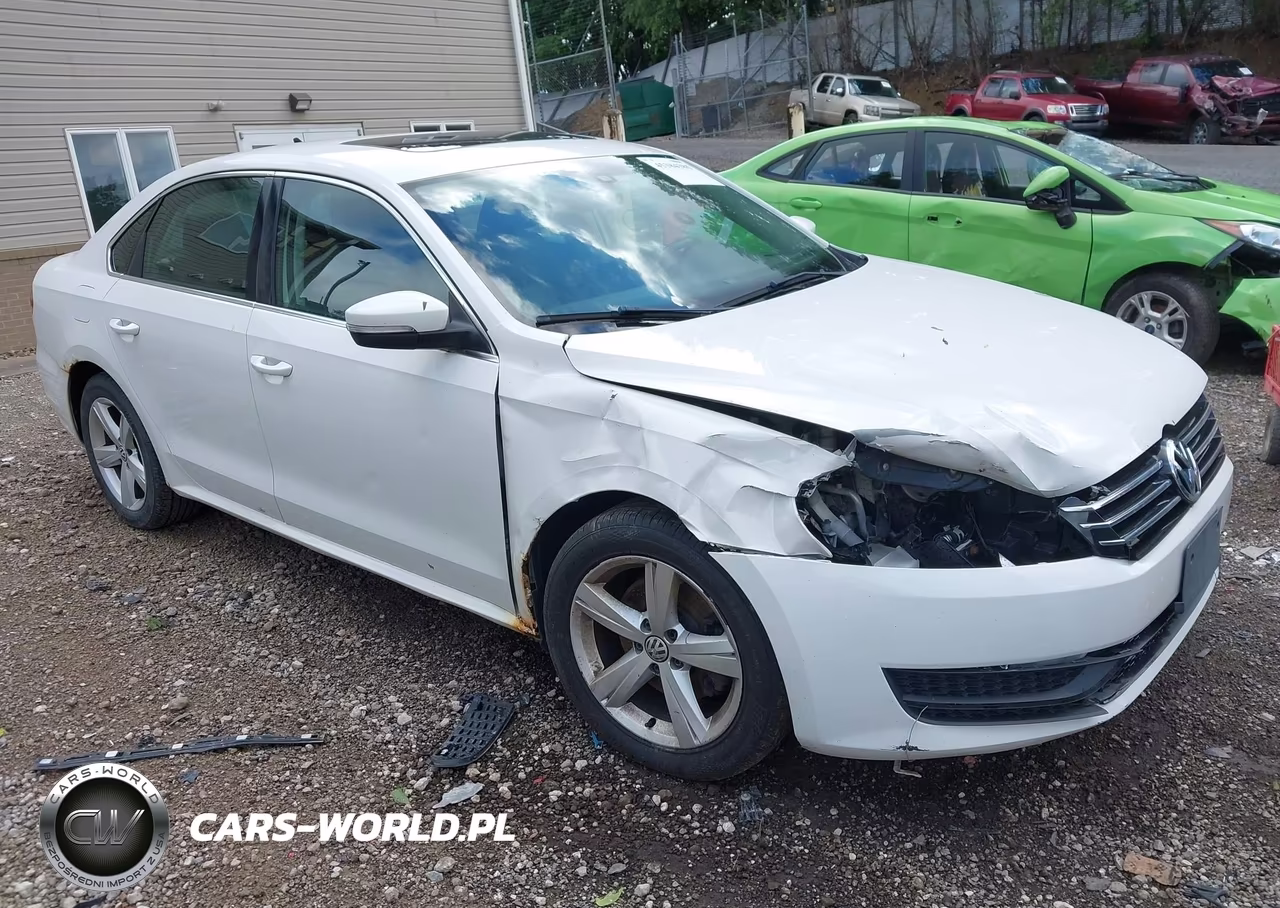 2013 Volkswagen Passat 2.5L Se – zdjęcie 1 z 17