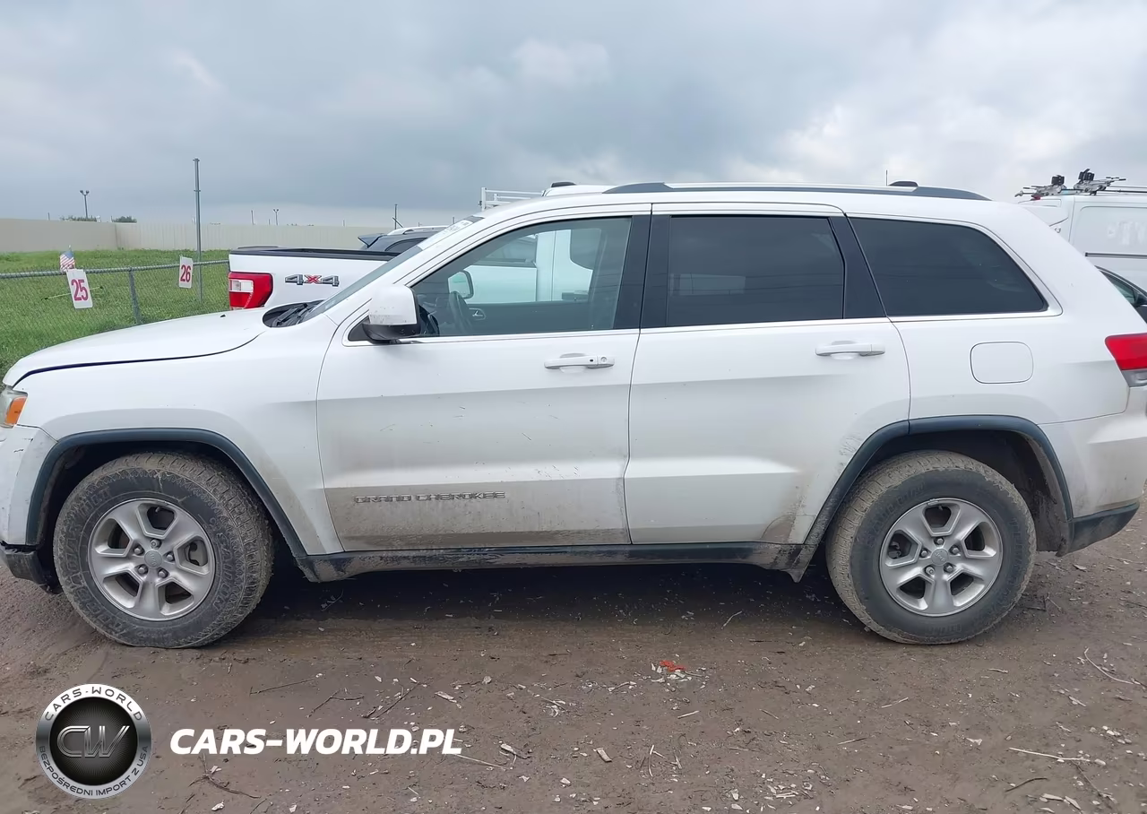 2016 Jeep Grand Cherokee Laredo VIN:1C4RJEAG6GC313916 - 14