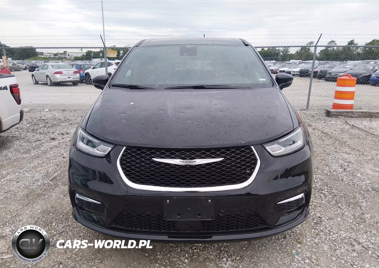 2026 Chrysler Pacifica Select VIN:2C4RC1BG7TR231695 - 13