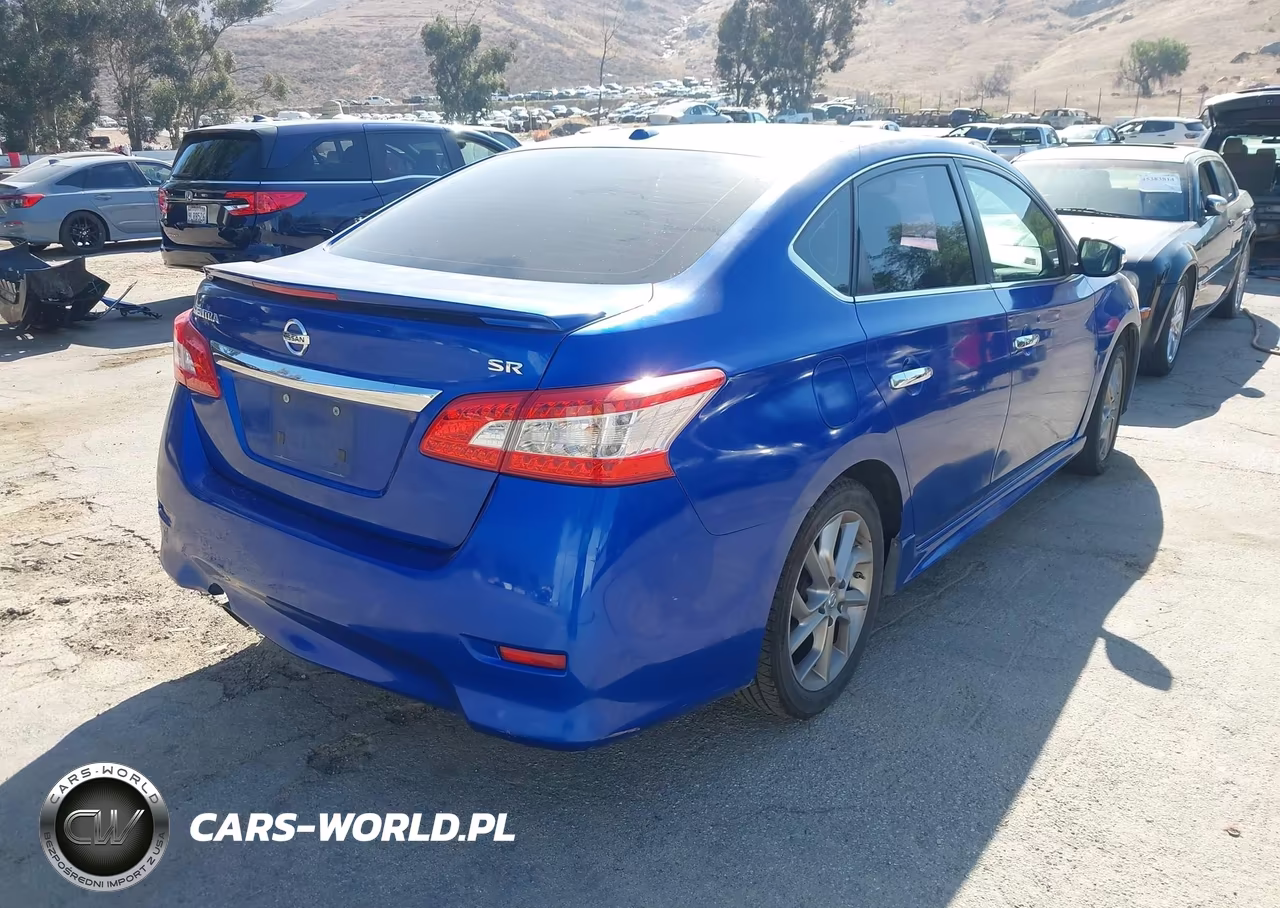 2015 Nissan Sentra Sr VIN:3N1AB7AP5FY228855 - 4