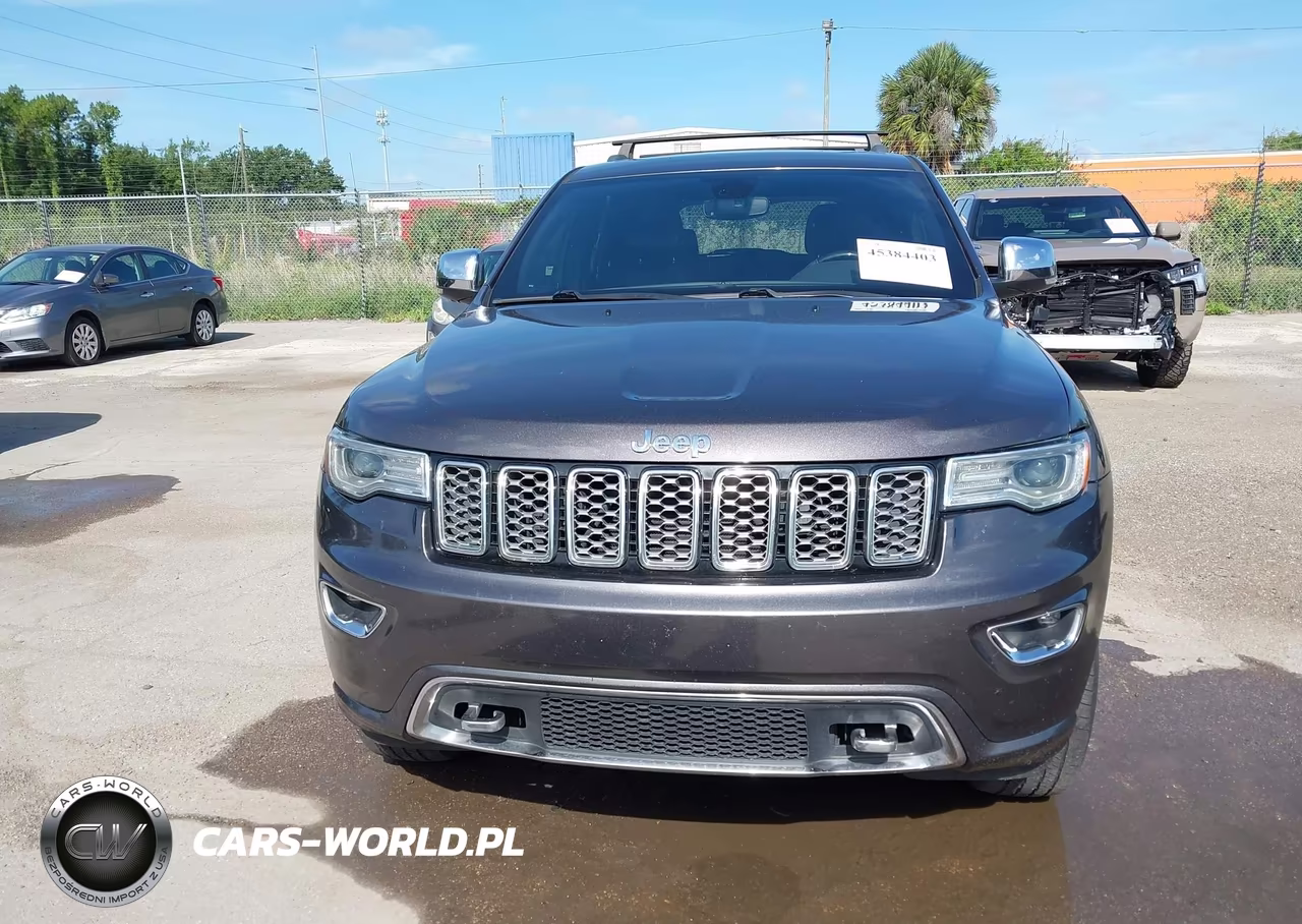 2018 Jeep Grand Cherokee Overland 4X2 VIN:1C4RJECM4JC428704 - 12