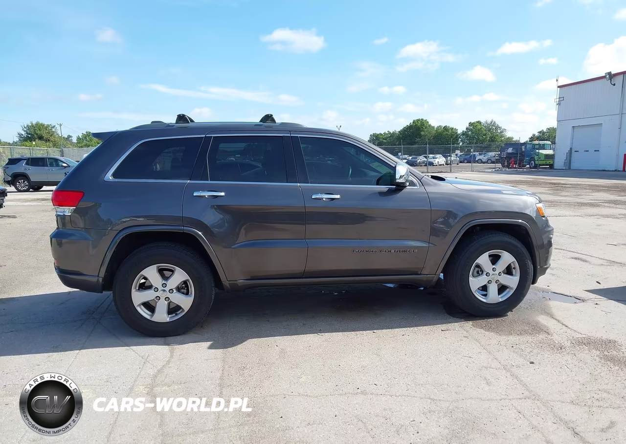 2018 Jeep Grand Cherokee Overland 4X2 VIN:1C4RJECM4JC428704 - 13