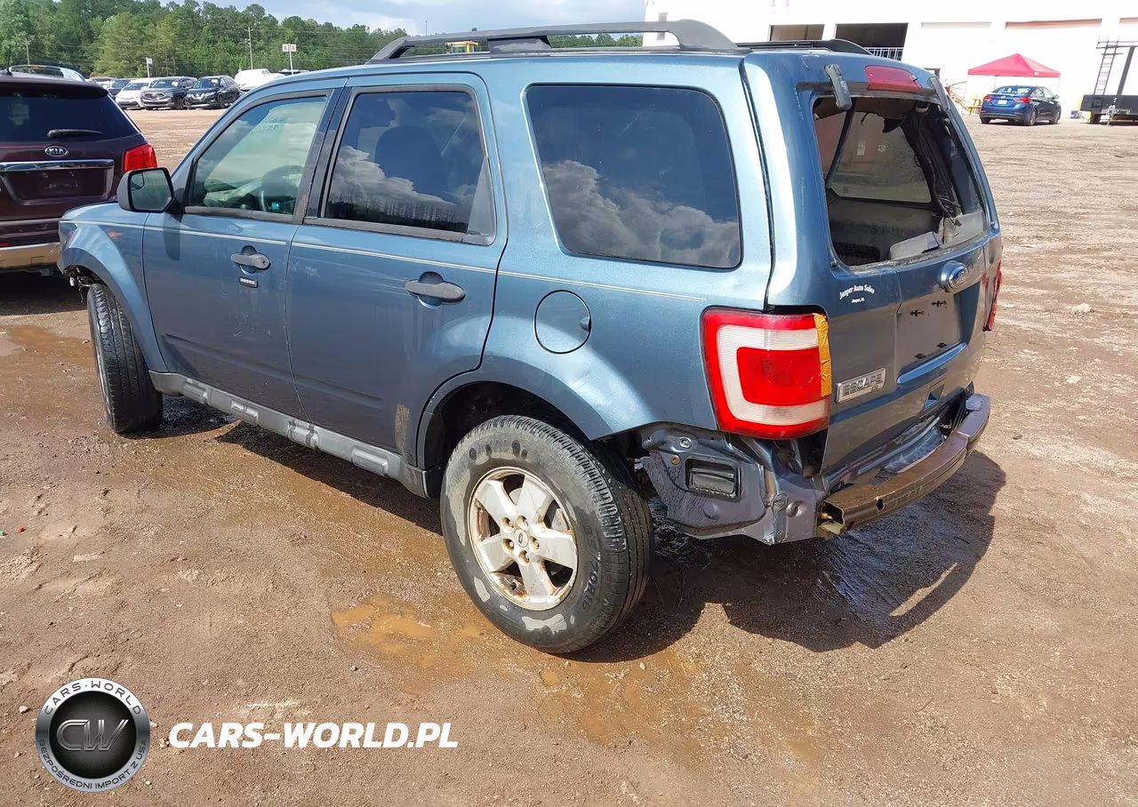 2010 Ford Escape Xlt VIN:1FMCU0D74AKB28980 - 3