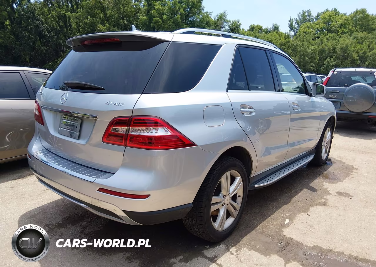 2012 Mercedes-Benz Ml 350 4Matic VIN:4JGDA5HB8CA022145 - 4