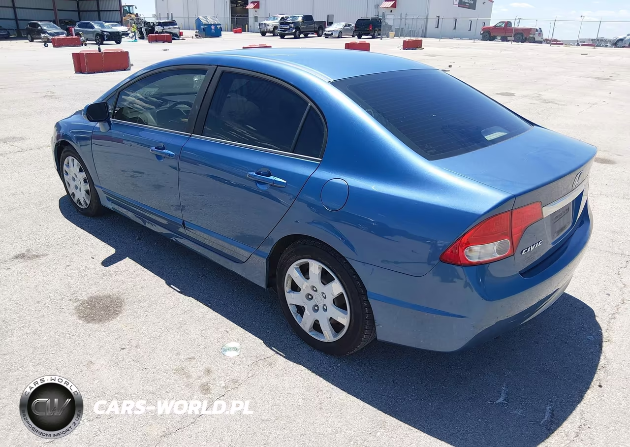 2010 Honda Civic Lx VIN:19XFA1F50AE065407 - 3