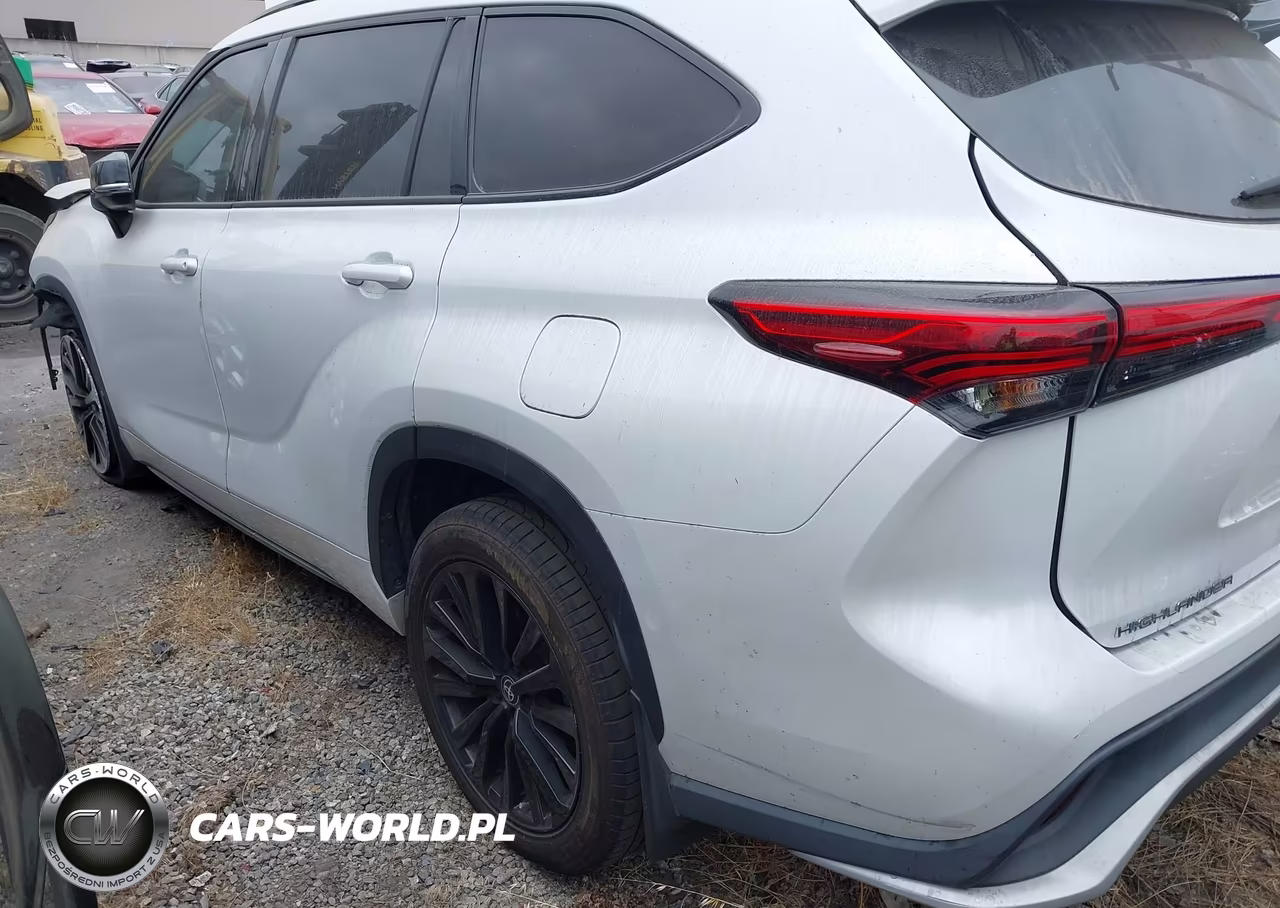 2023 Toyota Highlander Xse VIN:5TDKDRAH7PS009081 - 3