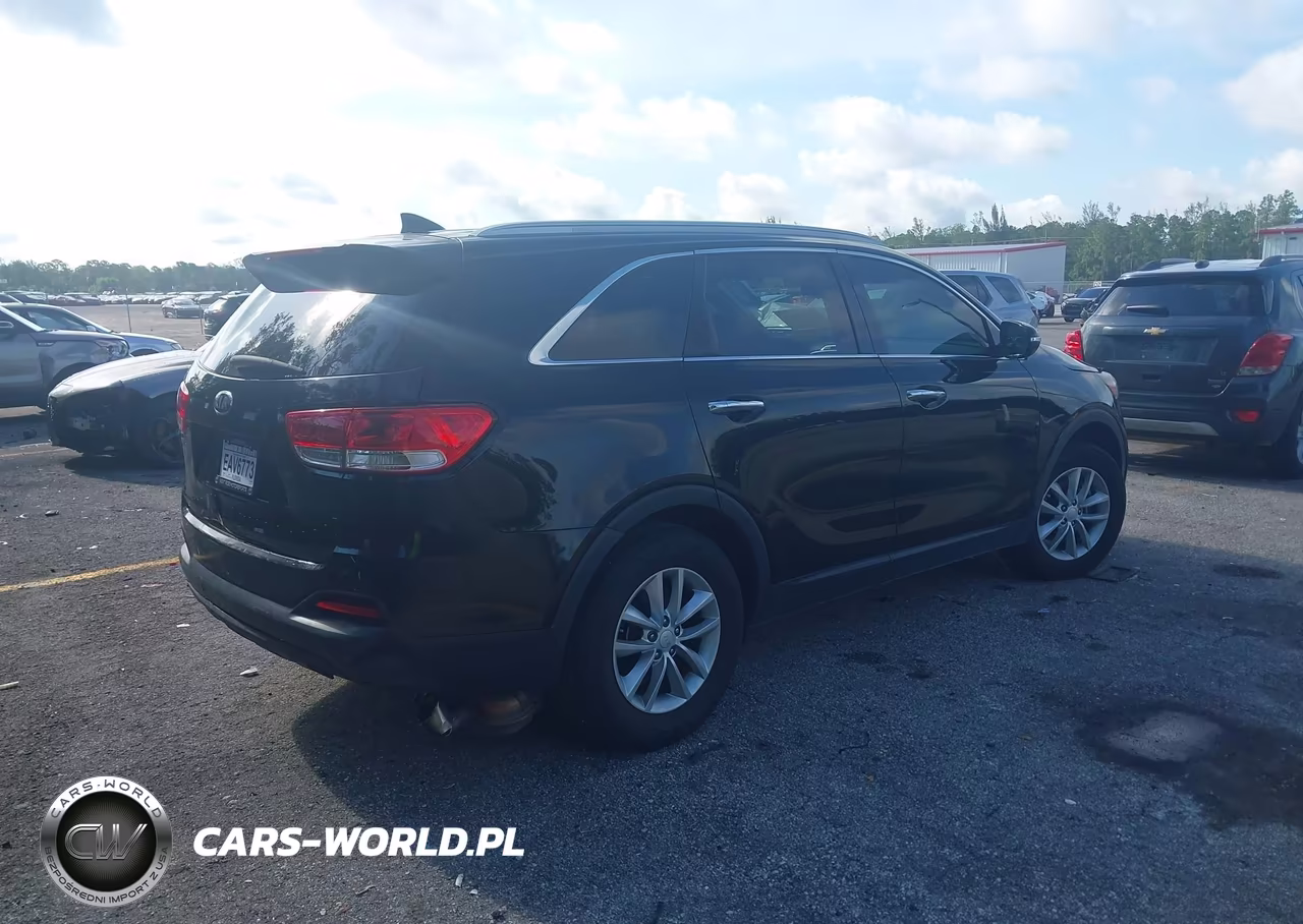 2018 Kia Sorento 2.4L Lx VIN:5XYPG4A36JG375414 - 4