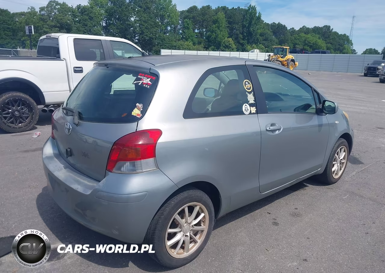2010 Toyota Yaris VIN:JTDJT4K37A5304361 - 4