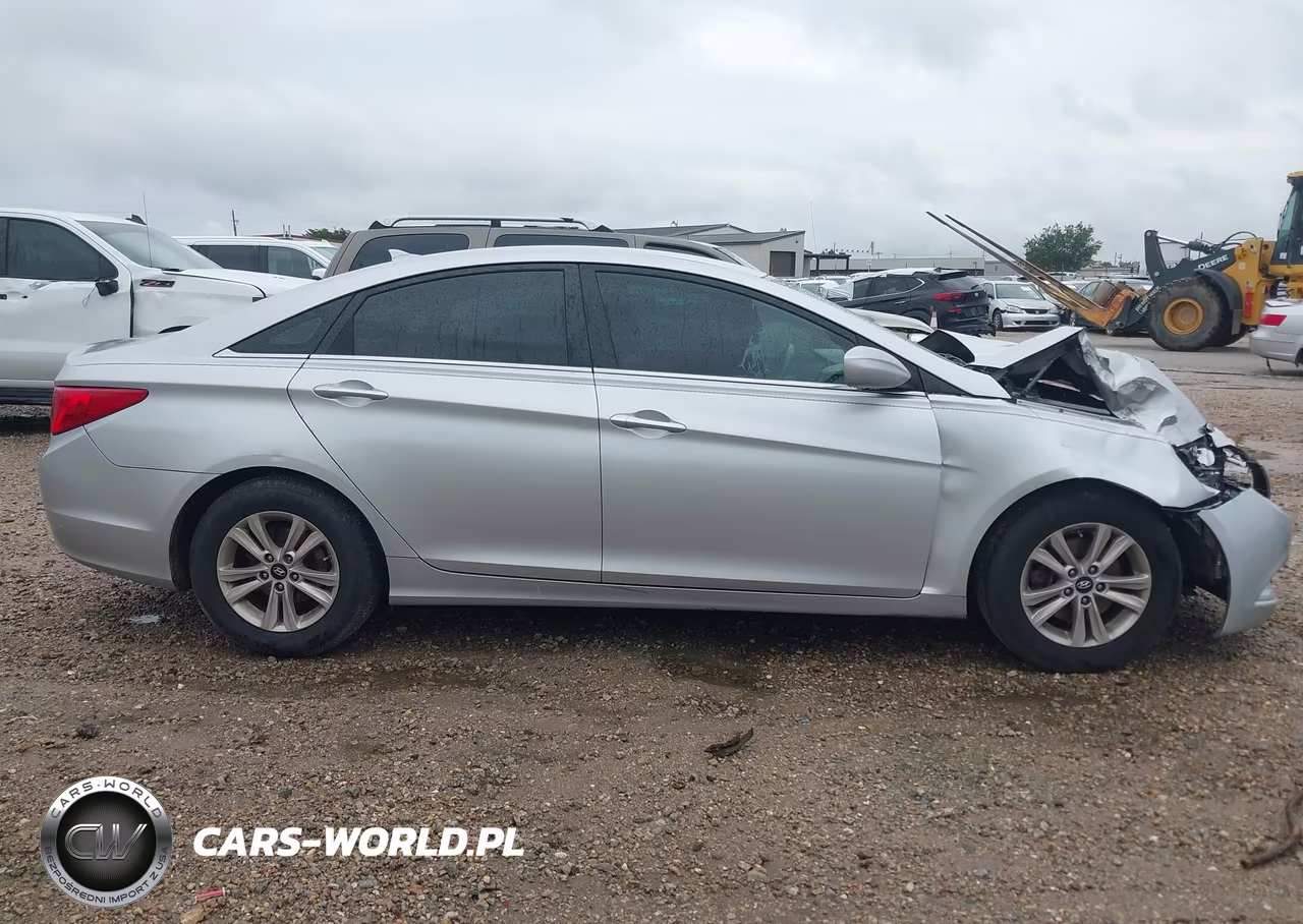2013 Hyundai Sonata Gls VIN:5NPEB4AC0DH636958 - 13