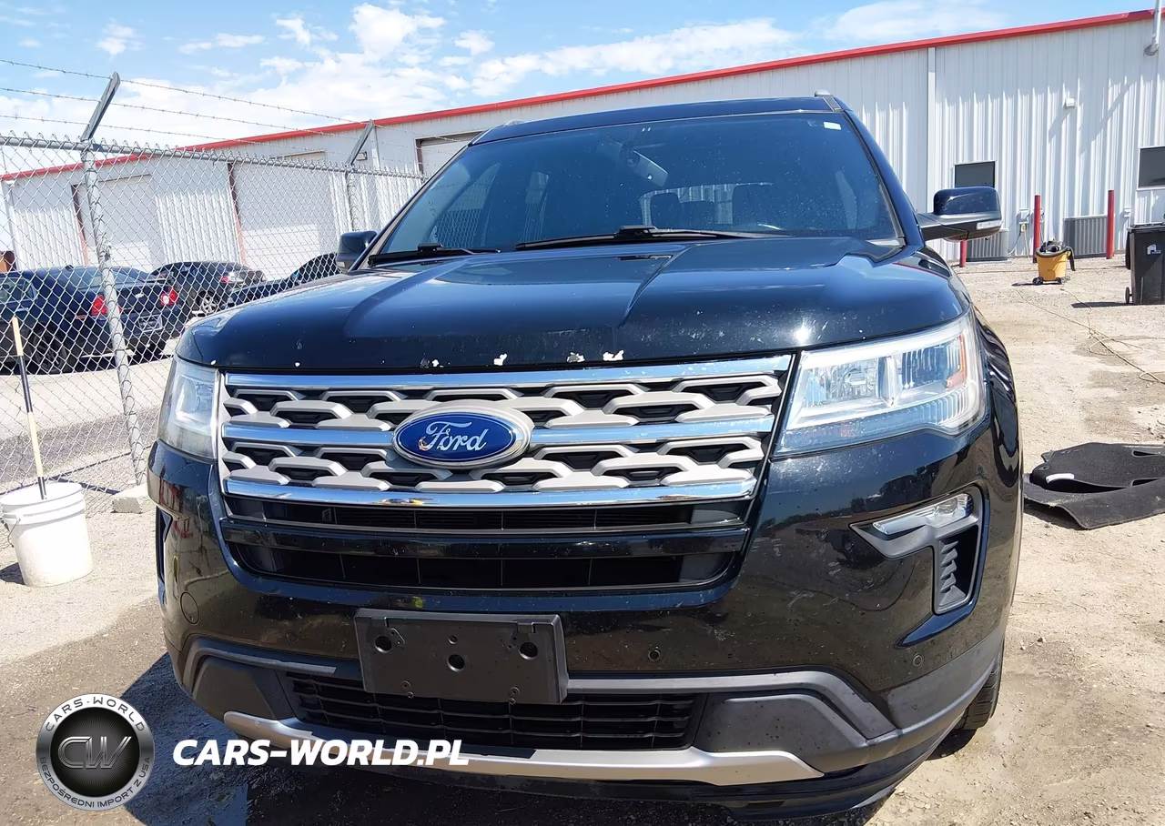 2018 Ford Explorer Xlt VIN:1FM5K8D85JGA61654 - 12
