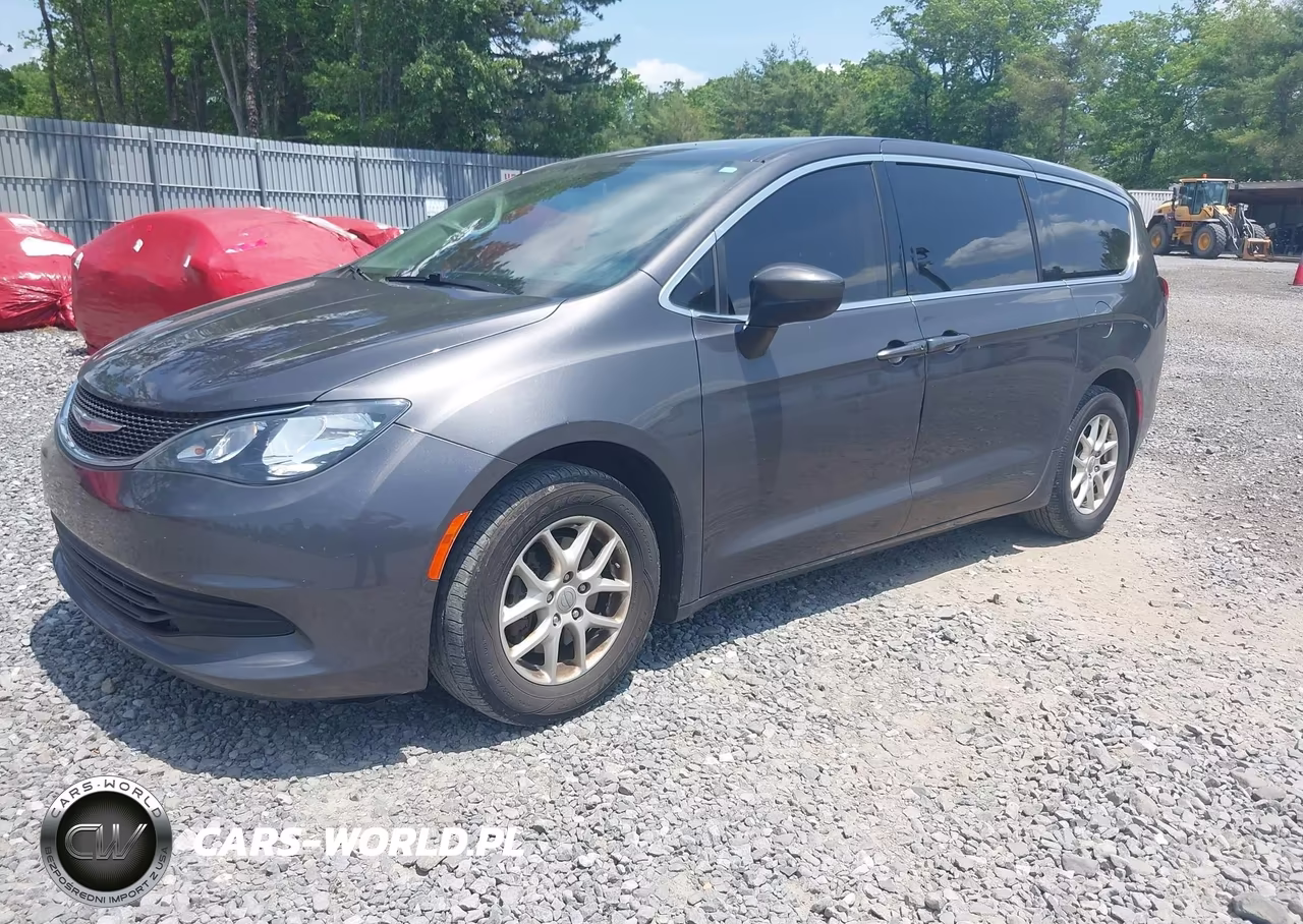 2020 Chrysler Voyager Lx VIN:2C4RC1CG8LR237617 - 2