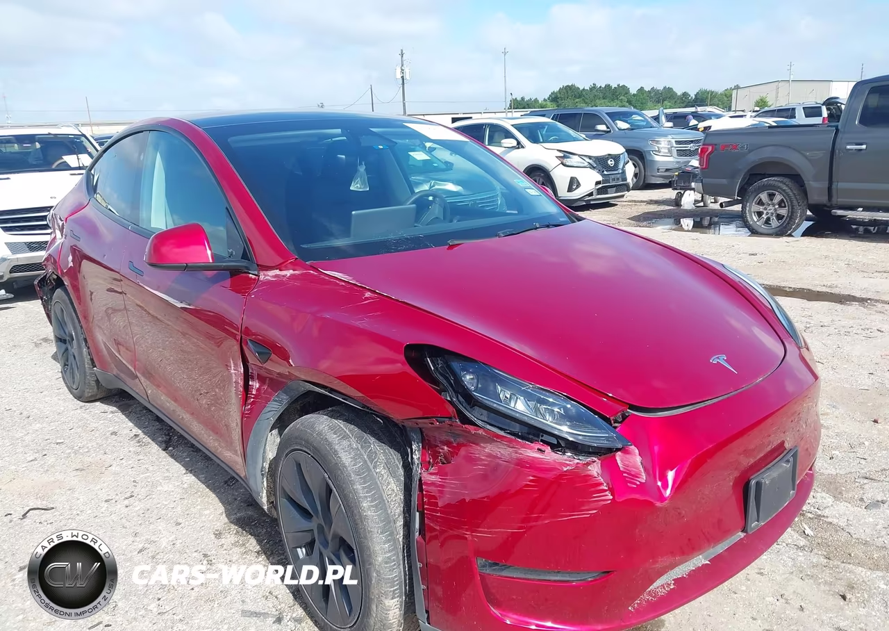 2024 Tesla Model Y Long Range Dual Motor All-Wheel Drive – zdjęcie 1 z 15