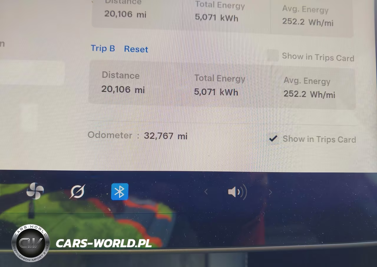 2024 Tesla Model Y Long Range Dual Motor All-Wheel Drive VIN:7SAYGDEE9RA325612 - 7