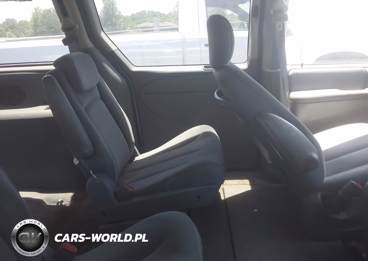 2005 Dodge Caravan Sxt VIN:2D4GP44L85R302786 - 8