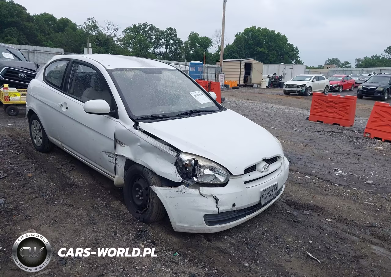 2010 Hyundai Accent Gs – zdjęcie 1 z 16