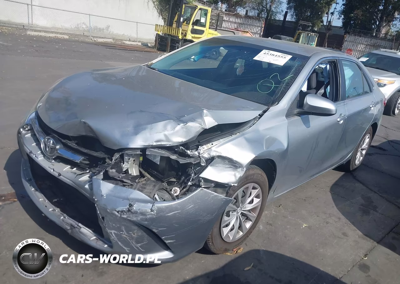 2016 Toyota Camry Le VIN:4T4BF1FK0GR529880 - 2