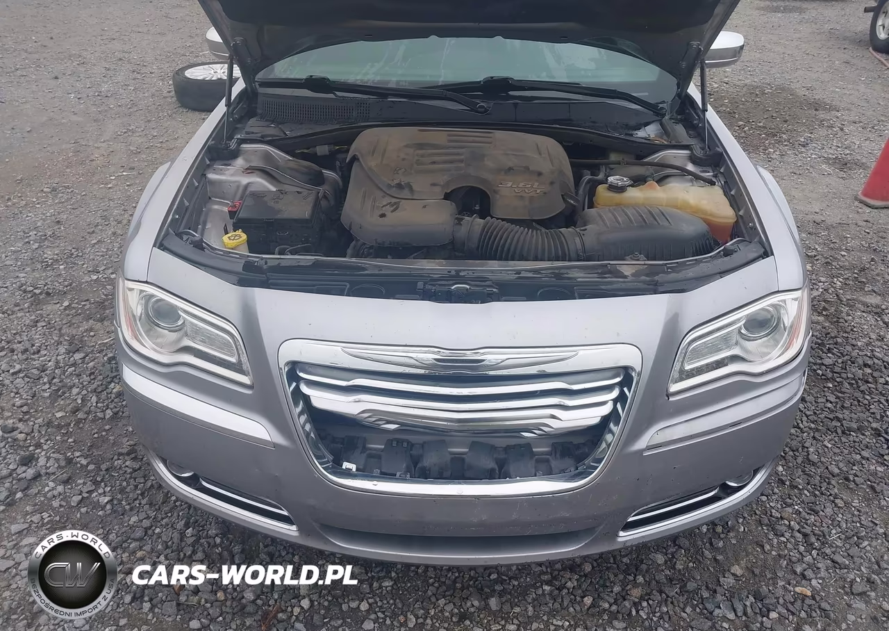 2014 Chrysler 300C Awd VIN:2C3CCAKGXEH120724 - 10