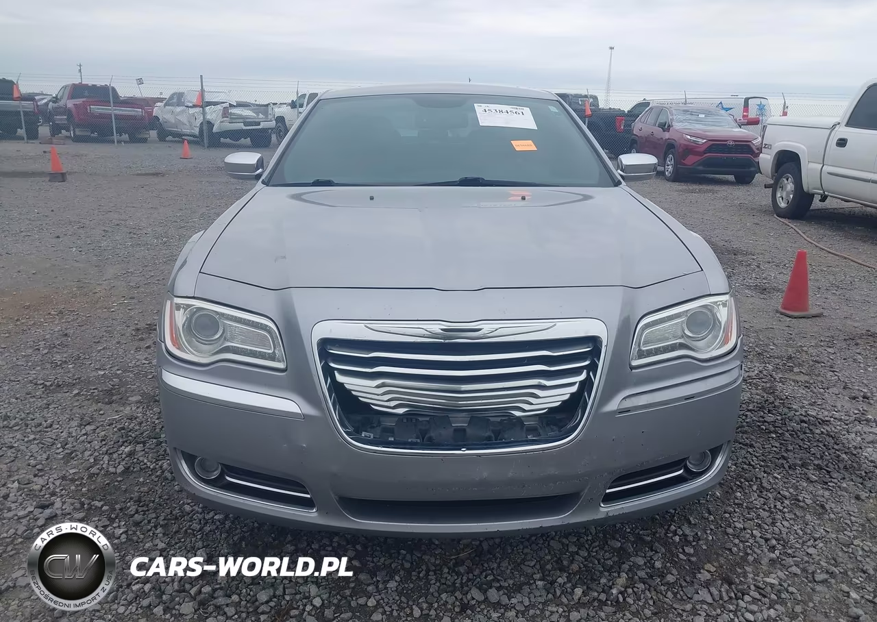 2014 Chrysler 300C Awd VIN:2C3CCAKGXEH120724 - 13