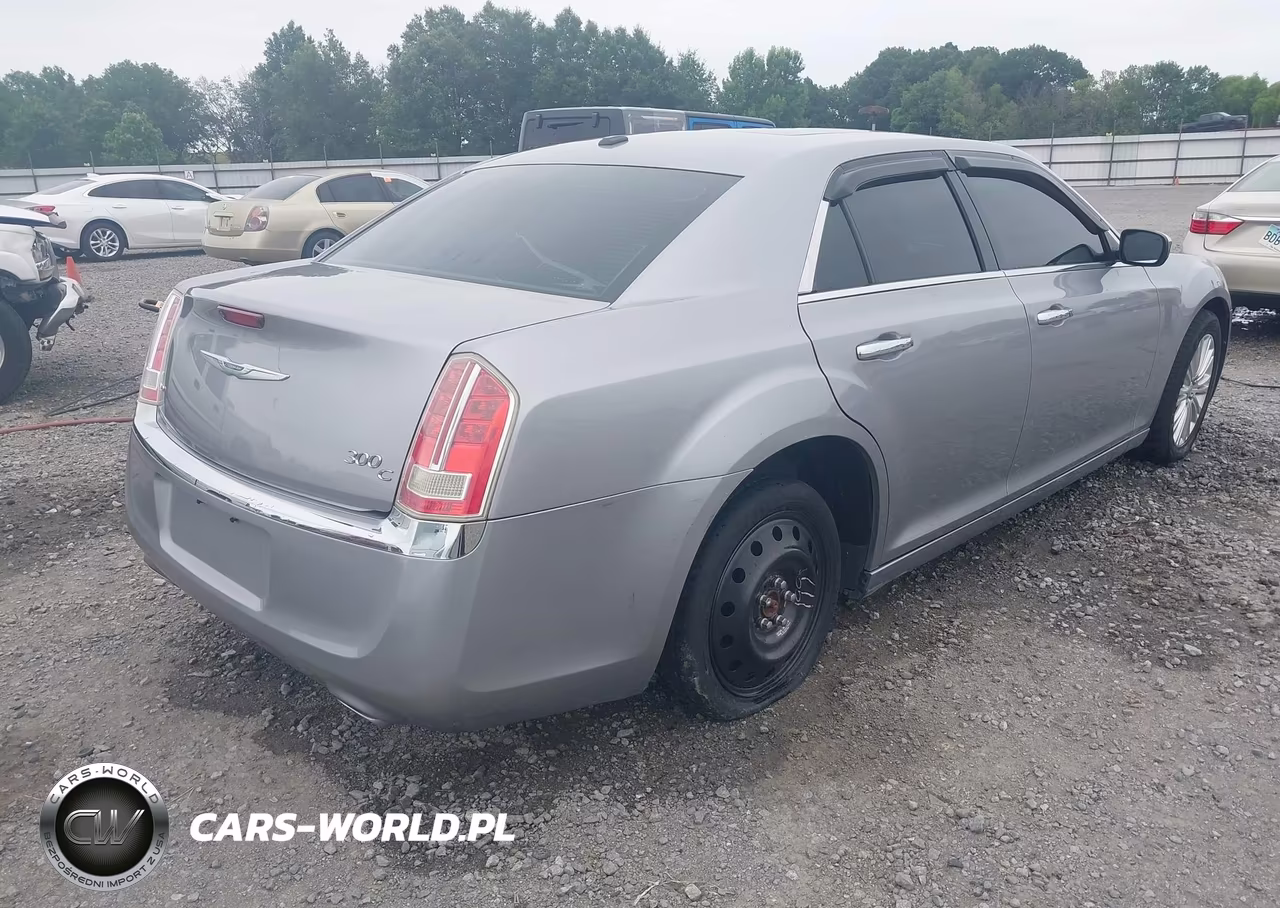 2014 Chrysler 300C Awd VIN:2C3CCAKGXEH120724 - 4