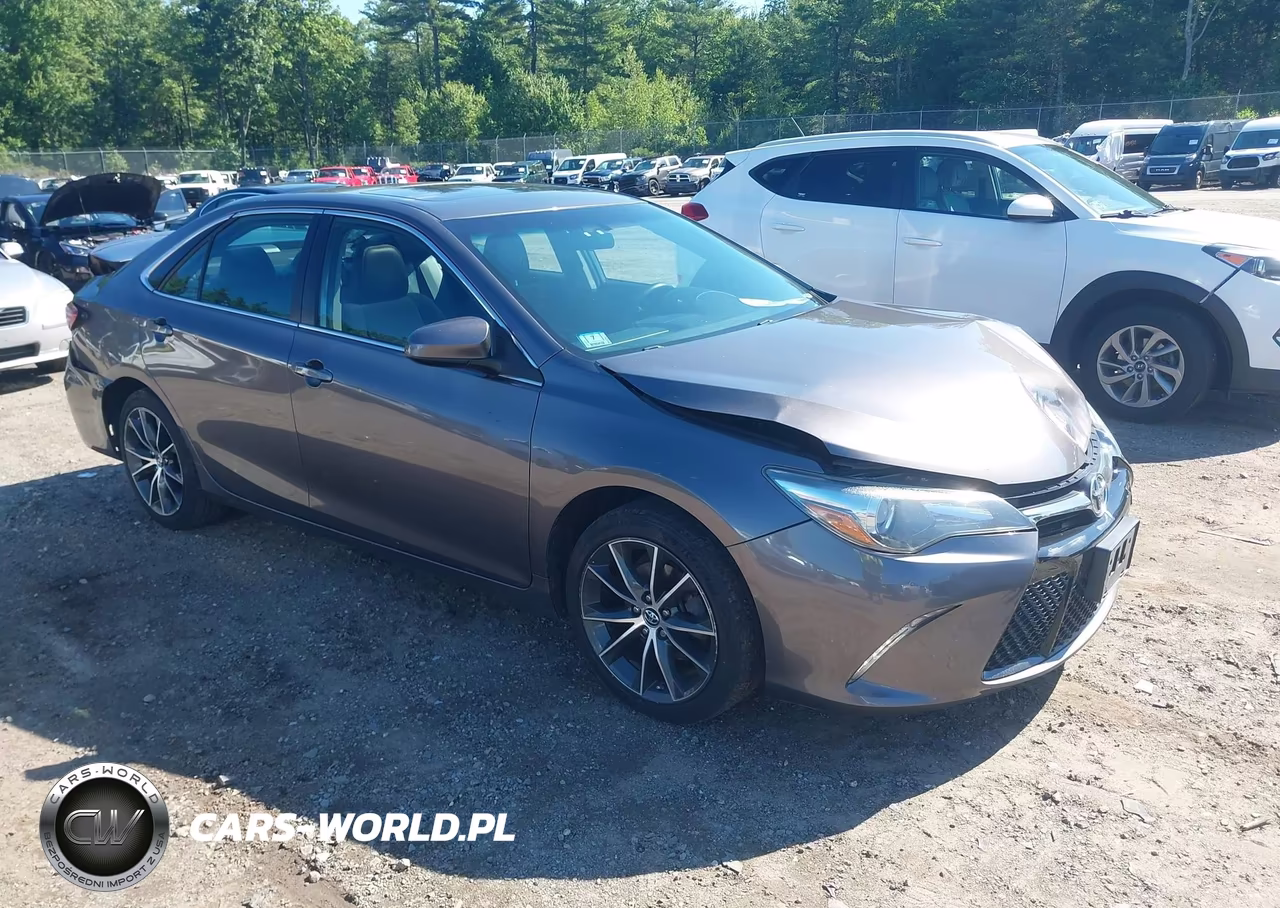 2015 Toyota Camry Xse – zdjęcie 1 z 19