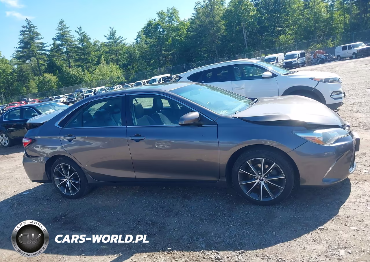 2015 Toyota Camry Xse VIN:4T1BF1FK7FU491766 - 13