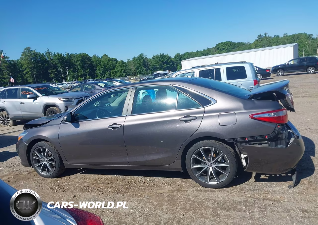 2015 Toyota Camry Xse VIN:4T1BF1FK7FU491766 - 14