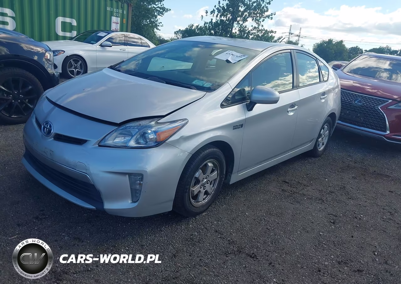 2013 Toyota Prius Plug-In VIN:JTDKN3DP3D3042704 - 2