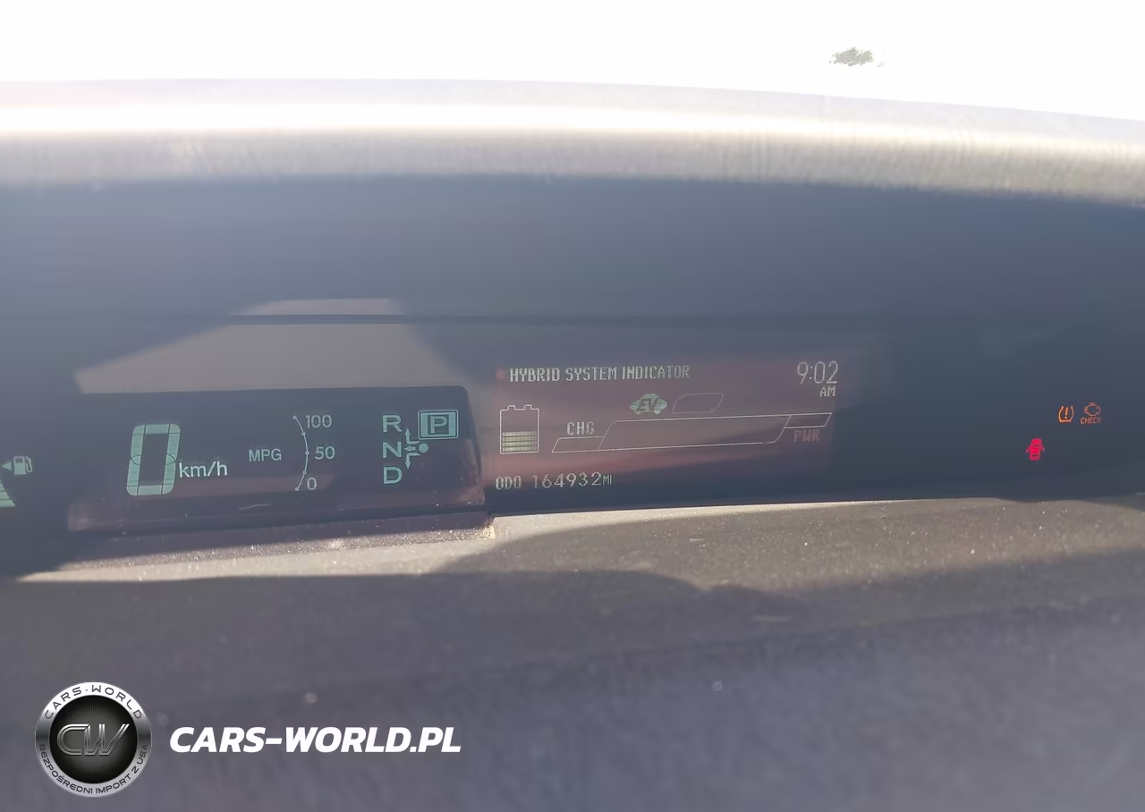 2013 Toyota Prius Plug-In VIN:JTDKN3DP3D3042704 - 7