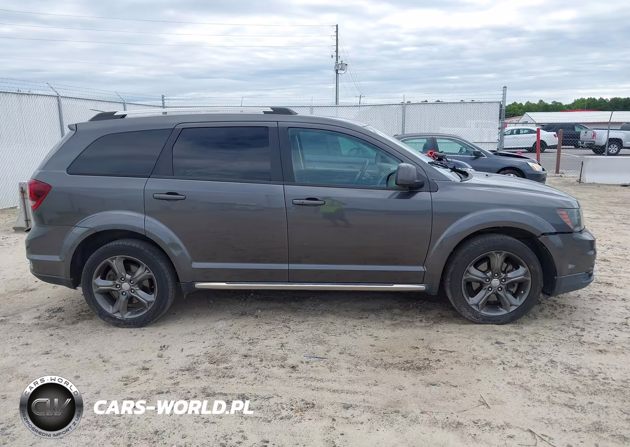 2015 Dodge Journey Crossroad VIN:3C4PDCGB5FT605543 - 16