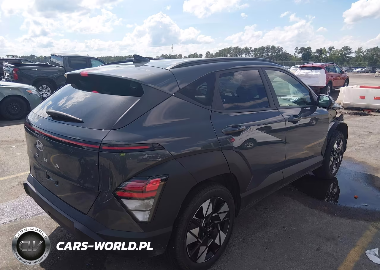 2025 Hyundai Kona Sel VIN:KM8HB3ABXSU323803 - 4