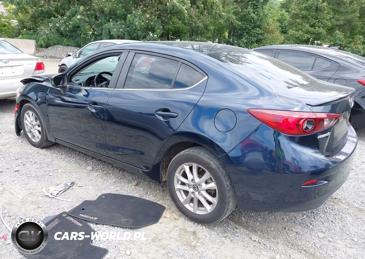 2015 Mazda Mazda3 I Touring VIN:JM1BM1V75F1227857 - 3