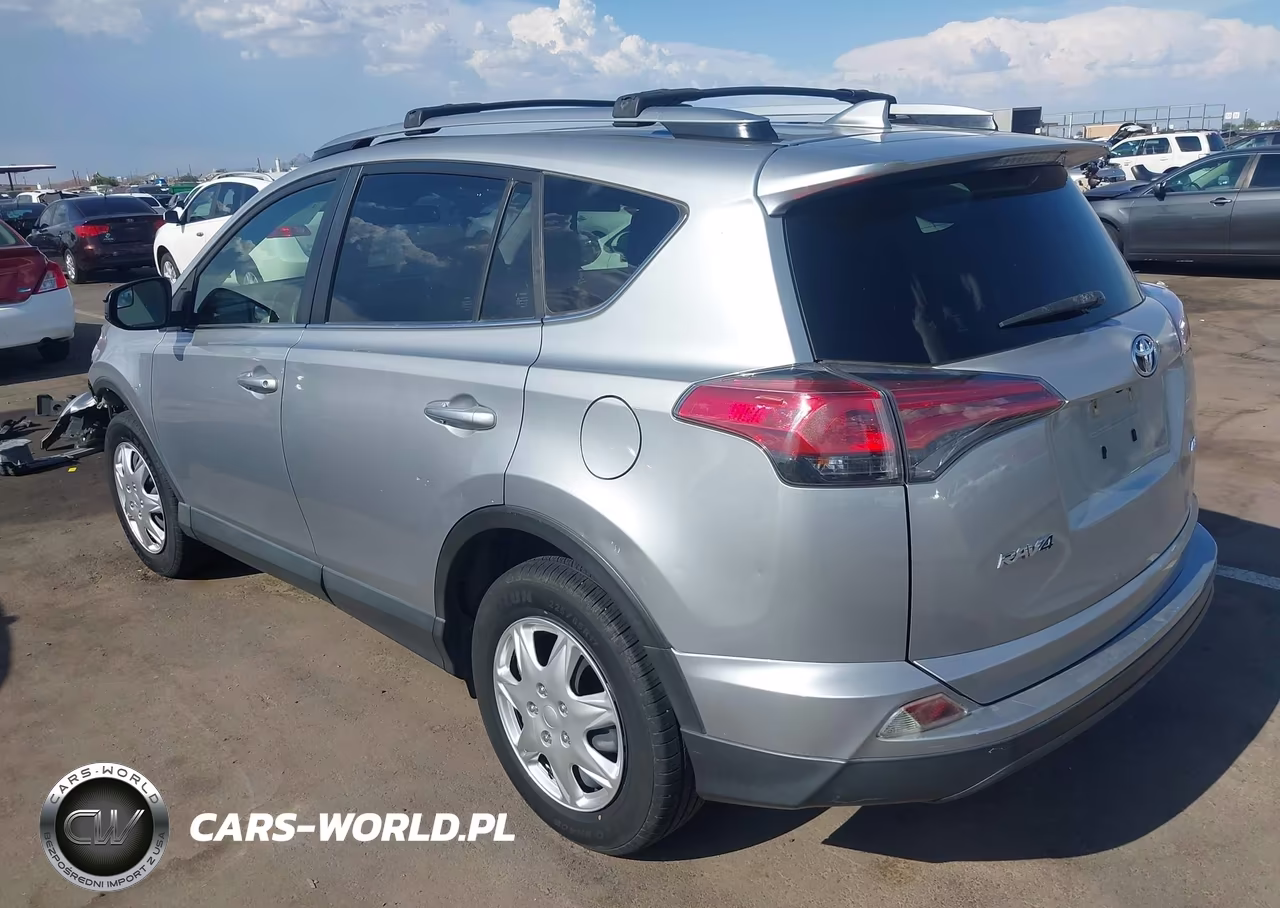 2018 Toyota Rav4 Le VIN:JTMZFREV4JJ169299 - 3