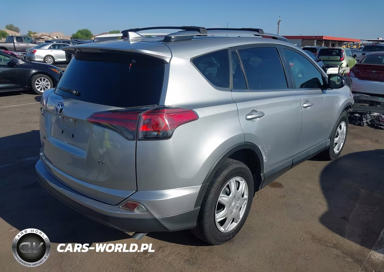 2018 Toyota Rav4 Le VIN:JTMZFREV4JJ169299 - 4