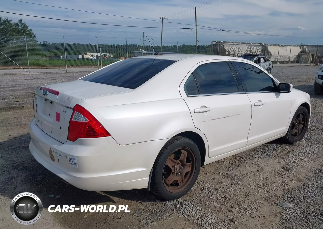 2011 Ford Fusion Se VIN:3FAHP0HA2BR234645 - 4
