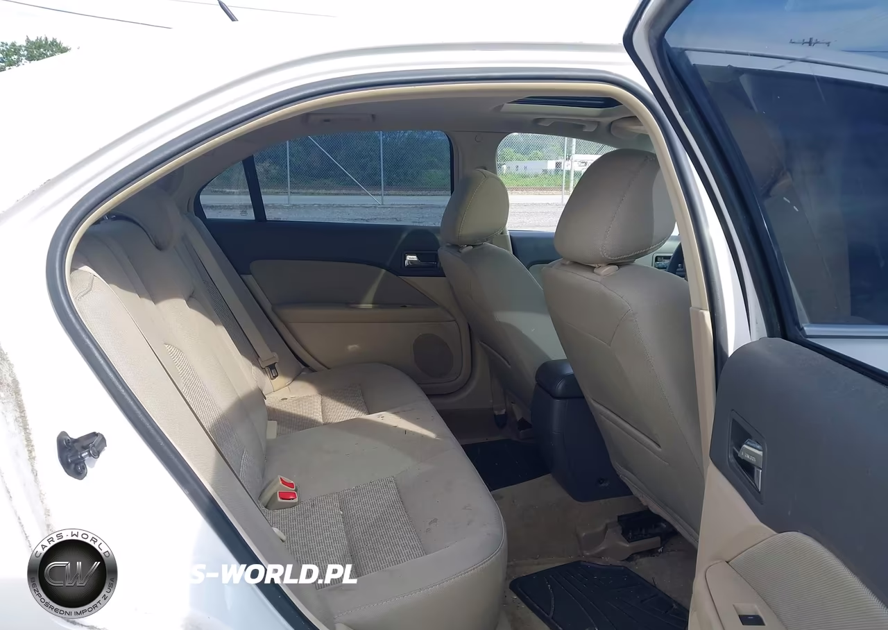 2011 Ford Fusion Se VIN:3FAHP0HA2BR234645 - 8