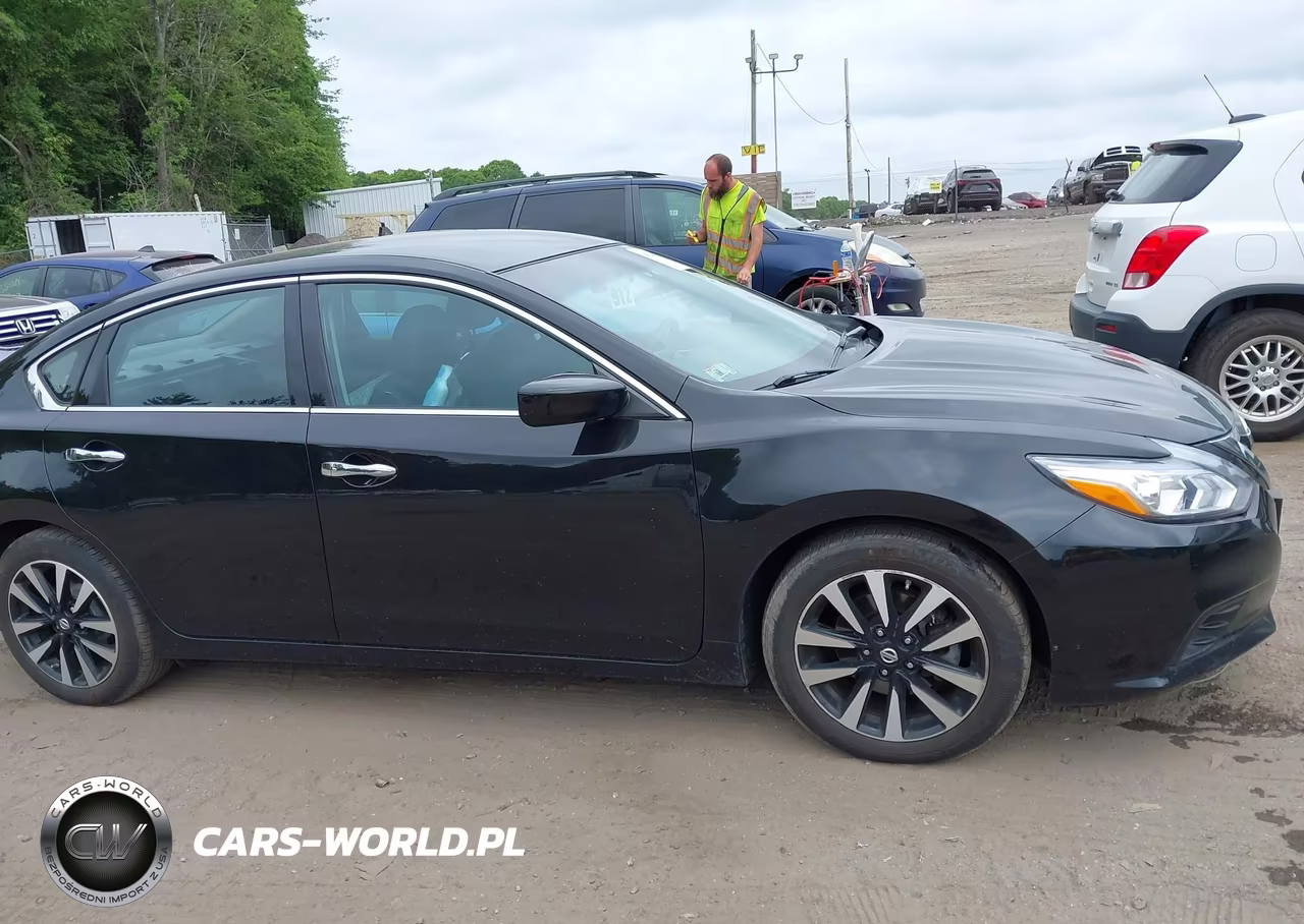 2018 Nissan Altima 2.5 Sv VIN:1N4AL3AP5JC211662 - 13